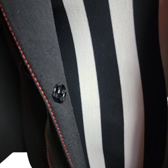 Stunning Alberto Makali Fitted Blazer - Black with Red Stitching & Leather - Picture 10 of 11